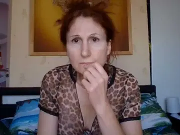 Angelique4  live sex cam