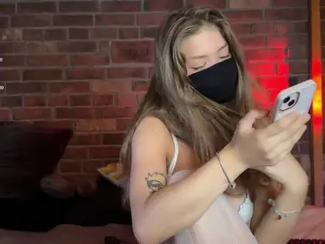 Angelscrying  live sex cam