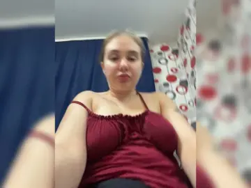 Alisalisaaa  live sex cam