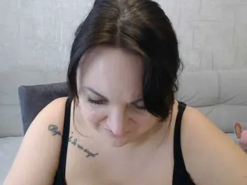 AngelinaCute  live sex cam