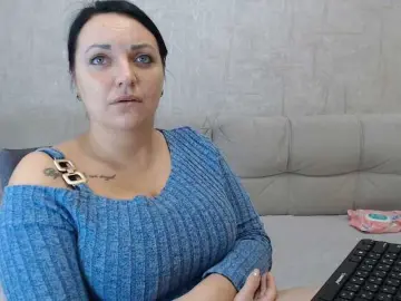 AngelinaCute  live sex cam