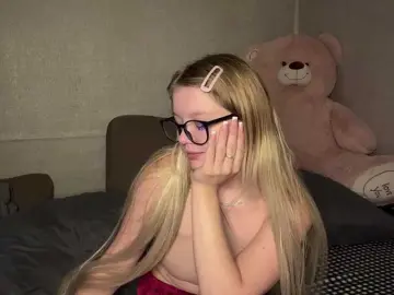 ArdellaPeetoom  live sex cam