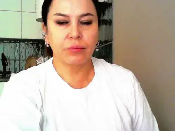 CleopatraCleo  live sex cam