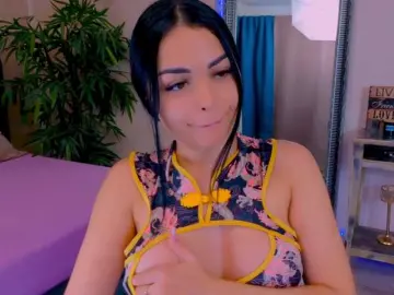 MichelleReys  live sex cam