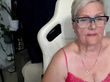 Selenna65  live sex cam
