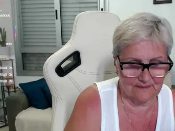 Selenna65  live sex cam