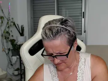 Selenna65  live sex cam