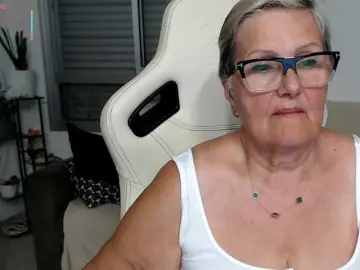 Selenna65  live sex cam