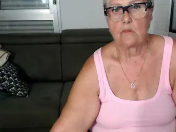 Selenna65  live sex cam