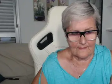 Selenna65  live sex cam