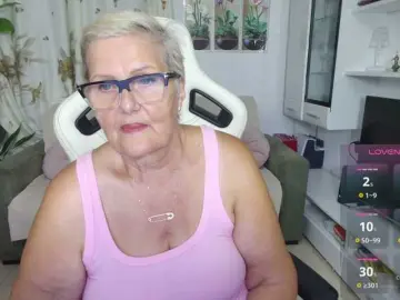 Selenna65  live sex cam