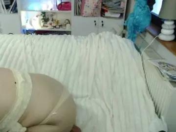 Domsubfemme  live sex cam