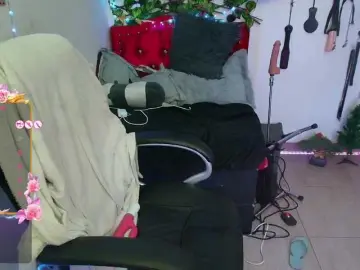 Elektra-32  live sex cam