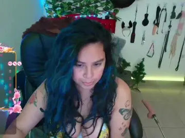 Elektra-32  live sex cam