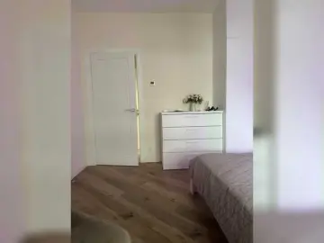 Mianoir  live sex cam