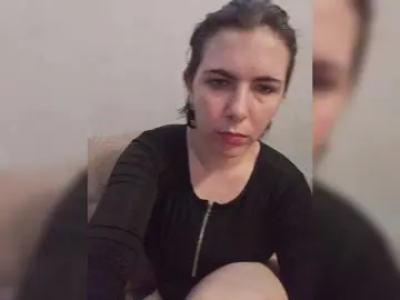 ShurshuraY  live sex cam