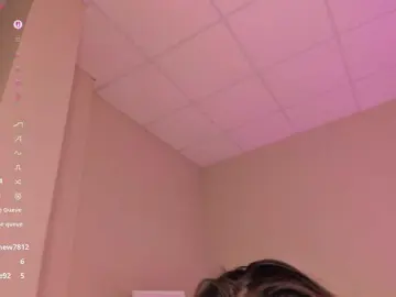 JadeKussh  live sex cam