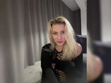 KarinaSimka  live sex cam