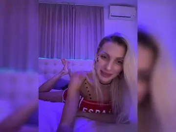 KarinaSimka  live sex cam