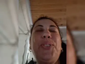 Kristina13  live sex cam