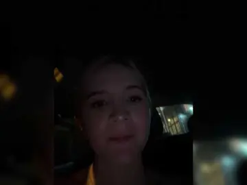 MaiaCollins  live sex cam