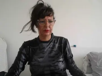Maitresse-Elsa  live sex cam