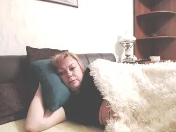 Marina378  live sex cam
