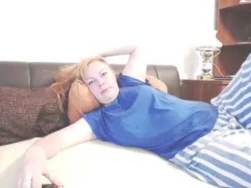 Marina378  live sex cam