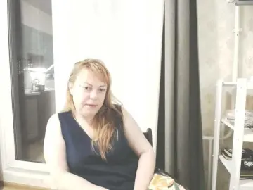 Marina378  live sex cam