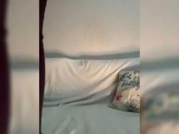 SuggarAnn  live sex cam
