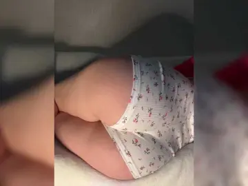 SuggarAnn  live sex cam