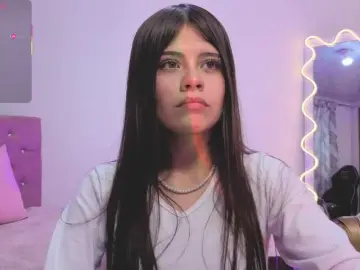 Kittystart-tay  live sex cam