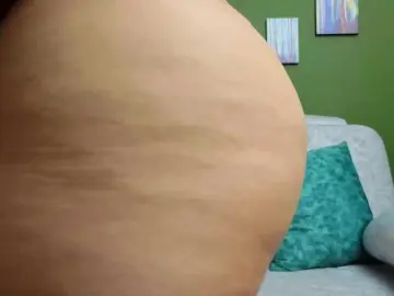 Abril-Bianchi  live sex cam