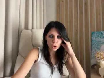 InjaAtHome  live sex cam