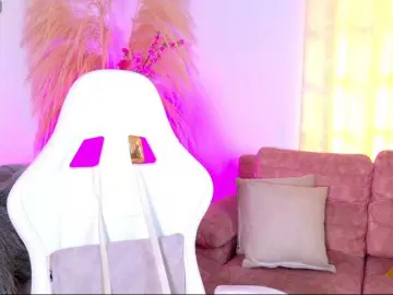IzanThorne  live sex cam