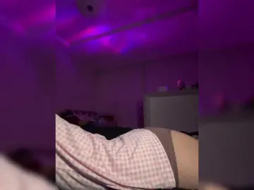 LeCriss  live sex cam