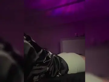 LeCriss  live sex cam