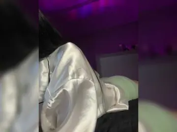 LeCriss  live sex cam