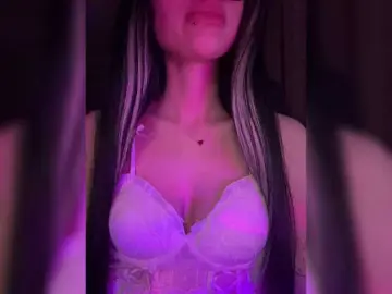 LeCriss  live sex cam