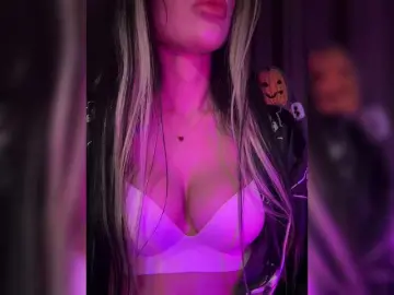 LeCriss  live sex cam