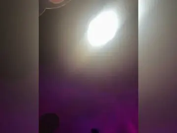 LeCriss  live sex cam