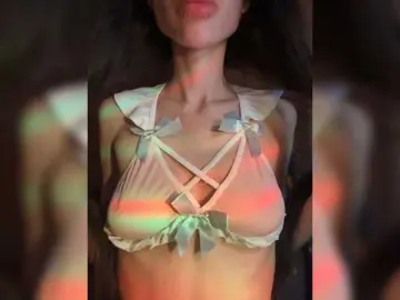 LeCriss  live sex cam