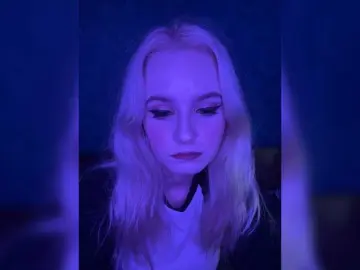 OlyMuse  live sex cam