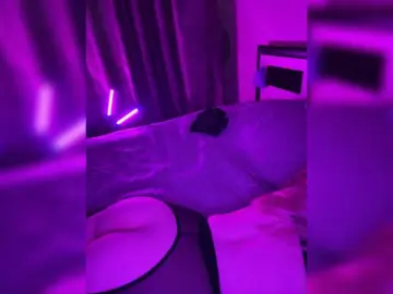 OlyMuse  live sex cam