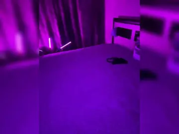 OlyMuse  live sex cam