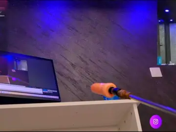 Im-your-love  live sex cam