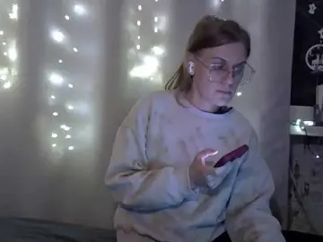 Marina-1625  live sex cam