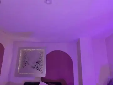 MilaLawrence  live sex cam
