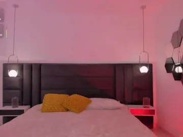 MilaLawrence  live sex cam