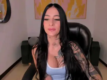 MilaLawrence  live sex cam
